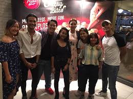 Gol gincu vol 2 cast interview youtube mp3 & mp4. Gol Gincu Vol 2 Cast Is The Curve Mutiara Damansara Facebook