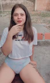 Teeny flashes squirts sticky white pussy juice while masturbating outdoors