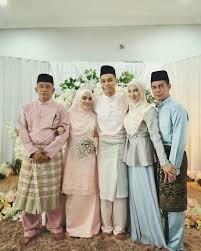 Program mentor milenia 2017 bakal menyusul di kaca televisyen pada 5 februari 2017, setiap hari ahad selama dua jam. Juara Mentor Milenia 2016 Anak Fauzi Nawawi Fareez Fauzi Selamat Bernikah Dengan Nurwathiqah Sensasi Selebriti