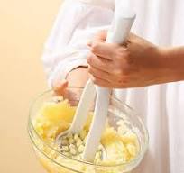 IMossad Stainless Steel Potato and Garlic Masher, Manual Kitchen Tool for  Baby Food, Garlic Press, Portable and Durable for Crushing Garlic, Ginger,  ...