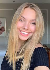 Alex French - Free pics, galleries & more at Babepedia