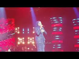 Lirik berpisah jua oleh ziana zain. Download Ziana Zain Menangis Sewaktu Menyanyikan Lagu Berpisah Jua Daily Movies Hub
