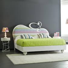 From www.cameradaletto.info la scelta del letto è fondamentale nella costruzione della camera dei propri sogni! Letto Imbottito In Ferro Battuto Rivestito In Vari Tessuti Idfdesign