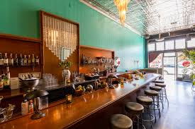 Some are located downtown in the center, some perched in the hollywood hills, and a portion from the coast at santa monica or venice beach. 26 Hollywood Bars That Don T Suck Hollywood Los Angeles The Infatuation