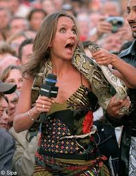 A published credit of axelle laffont is la petite sirene (children�s french). Axelle Laffont Les Miss Meteo Les Plus Iconiques De Canal Elle