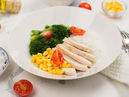 The dinner would be the heaviest of them all. Lockdown Diet Plan A Balanced Meal Plan To Help Survive The Lockdown