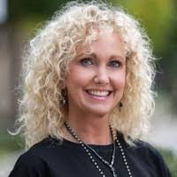 Mary Estep's Instagram, Twitter & Facebook