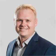 Jeremiah Bragg's Instagram, Twitter & Facebook