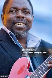 800 Linda Bell Photos & High Res Pictures