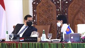 Indonesia berkomitmen untuk meningkatkan peran penjaga perdamaian wanita, kata menlu retno marsudi dalam debat terbuka dk pbb yang dilaksanakan debat terbuka dk pbb bertema menabur benih perdamaian: Kemitraan Asean As Bisa Dorong Perdamaian Kawasan