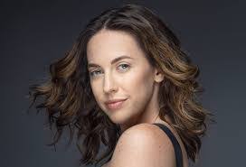 Stefanie Jones's Instagram, Twitter & Facebook