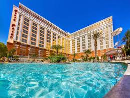 South Point Hotel Is Pure Las Vegas Fun Yet Still Kid Friendly Las Vegas Hotels Las Vegas With Kids Las Vegas Family Vacation