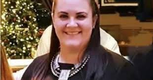 Woman who weighs 35-stone says she's paid thousands to…