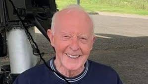 Missing elderly man's body found in Manchester Ship Canal