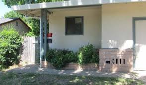 Cute And Clean Carmichael Duplex Woodleigh Drive Carmichael Ca Duplexes For Rent Rent Com Duplex For Rent House Rental House