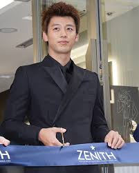 俳優の竹内涼真（23）が15日、理美容に大きく貢献した著名人に贈られる『ベスト スタイリング アワード 2016』の「20代男性部門」に選出され следующее. ãƒãƒŠã‚'ã¸ã—æŠ˜ã‚‰ã‚ŒãŸç«¹å†…æ¶¼çœŸ é«ªå½¢å¤‰ãˆãŸã ã'ã§èª°ã«ã‚‚æ°—ã¥ã‹ã‚Œãš æ±ã‚¹ãƒã®ãƒ‹ãƒ¥ãƒ¼ã‚¹ã«é–¢ã™ã‚‹ãƒ‹ãƒ¥ãƒ¼ã‚¹ã‚'æŽ²è¼‰