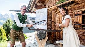 Unsere hochzeit auf der alm wurde von maria perfekt geplant und durchgeführt hier gibt es nichts zu beanstanden. Hochzeit Am Berg Auf Der Rossl Alm In Gerlos Im Zillertal In Tirol