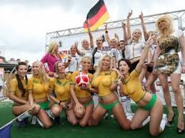 Bodypainting and body art for photo sessions. Create Meme Jura Jura Sexy Soccer Sexy Body Paint Pictures Meme Arsenal Com