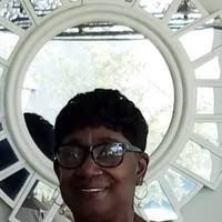 Lynette Hinson's Instagram, Twitter & Facebook