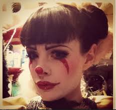 Burlesque and Costume blog with Talulah Blue