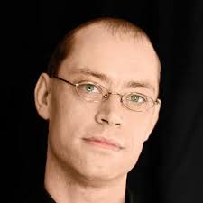 Mike Akers: Actor in Kent, Ohio.