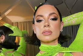 Sara Jo u kupaćem kostimu