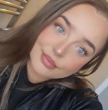 Doncaster vending machine @_frenchgate_ and our baby who is nearly 1 years  old😭 Never happy like🤣🤣