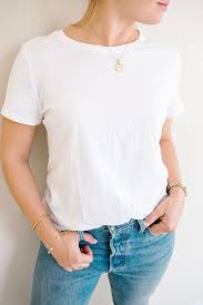 Style Guide The Perfect White T Shirt Shirt And Jeans Women Perfect White Tee Shirt White Tees Outfit
