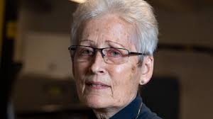 Frustrerede patienter i klemme: Skal enten flytte klinik eller betale  behandling af egen lomme