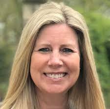 Mandy Wiggins's Instagram, Twitter & Facebook