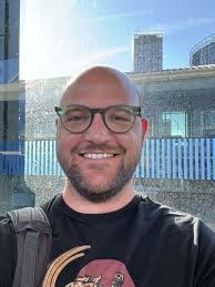 James Dellinger's Instagram, Twitter & Facebook