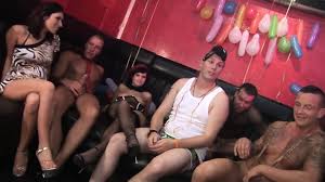 Popp Oder Hopp 27 Das Swinger Sex Spiel - EPORNER