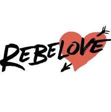 Film rebelové, natočený v roce 2000, měl premiéru v roce 2001, v roce 2003 byl muzikál uveden v komorní verzi v divadle broadway a nyní tedy bude v nové . Muzikal Rebelove Home Facebook