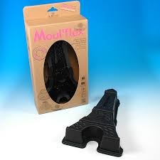 Design with sharp angles for a better result for a cake with a french touch. Moul Flex Eiffel Tower Mold Db 1989 00