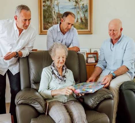 Mum and her boys celebrating her 83rd birthday 🎂!! Her last 5 years with  stage 4 ovarian cancer have been rough but she's the toughest fighter I  know and I admire and