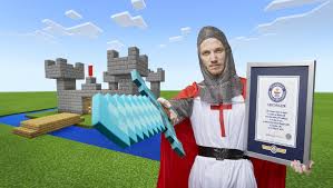 Nowhere near as gargantuan as the osaka castle, taking about a tenth of the. Youtube Gamer Seapeekay Becomes King Of The Castle With Latest Minecraft Record Guinness World Records