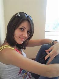 شرب الكثير من المياه والعصائر المنعشة، حتى لا تدخل البشرة في مرحلة جفاف شديدة، وتعتبر المياه السبب الرئيسي في الحفاظ على رطوبة بشرة الوجه. ØºØ²Ù„ Ø¬Ù…Ø§Ù„ Ø§Ù„ÙˆØ¬Ù‡ ØºØ²Ù„ Ø¹Ù† Ø§Ù„Ø¬Ù…Ø§Ù„ Ø¥Ù‚Ø±Ø£ ØºØ²Ù„ Ø¹Ù† Ø§Ù„Ø¬Ù…Ø§Ù„ ÙˆÙƒÙ„Ø§Ù… ÙÙŠ ÙˆØµÙ Ø§Ù„Ø¬Ù…Ø§Ù„