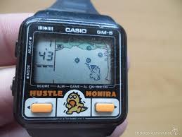Casio comercializó toda una serie de relojes que incorporaban juegos y que, por supuesto, eran el sueño de cualquier niño de los 80 y 90 (no confundir con la calculadora, también de casio, que traía un juego de fútbol). Reloj Casio Juego Gm 5 Vintage Game Hustle Moni Vendido En Venta Directa 56519284