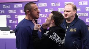 Поединок между бойцом мма и видеоблогером артёмом тарасовым и пауэрлифтером михаилом кокляевым пройдёт 20 февраля на турнире «короли ринга» в зале «вегас сити. Koklyaev Tarasov Dacik Tajson Press Konferenciya Video