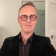 🗣️What Player when you was younger made you fall in love with Football  (doesn't have to be a Walsall player ) ? Myself remembering football from  maybe mid 1990s most by Football