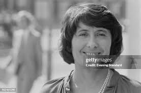 8.364 fotos e imágenes de alta resolución de Mavis