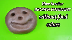 Learn how to make homemade food coloring and use basic natural ingredients in the kitchen to bring appetizing color to your foods. How To Color Brown Fondant Without Food Colors Colorare Pasta Zucchero Senza Colori Alimentari Youtube