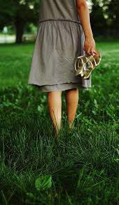 604 Walking on grass with bare feet - 1000 Awesome Things
