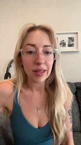 Dionne Porter's Instagram, Twitter & Facebook