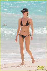  Bikini Clad Martha Hunt Hits The Beach In Mexico With Fiance Jason Mcdonald Photo 4498552 Bikini Jason Mcdonald Martha Hunt Pictures Just Jared