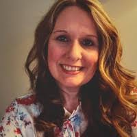 Mary Slingerland's Instagram, Twitter & Facebook