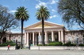 Chacarita cemetery has designated areas for members of the argentine artistic community, including writers, prominent composers and actors. Carlos Gardel Is Here Review Of Cementerio De La Chacarita Buenos Aires Argentina Tripadvisor