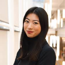 I'm so excited to announce this past weekend I graduated from University of  Michigan with a Communications and Media major and a Social Media Analysis  and Design minor! Thank you to everyone