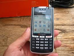 Trên tay điện thoại cổ BlackBerry 7130C ...