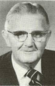 Dr. Julius Wayne Reitz